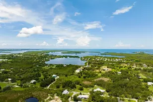910 Bayshore Dr, Terra Ceia, FL 34250 - Photo 59