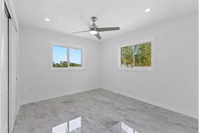 910 Bayshore Drive, Terra Ceia, FL 34250 - Photo 33