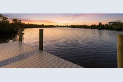 910 Bayshore Drive, Terra Ceia, FL 34250 - Photo 9