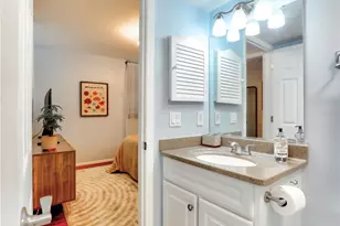 322 Timber Lake Dr, Bradenton, FL 34210 - Photo 9