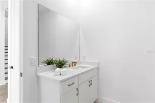 19040 Wisdom Ln, Venice, FL 34293 - Photo 21