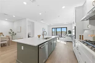 19040 Wisdom Ln, Venice, FL 34293 - Photo 7