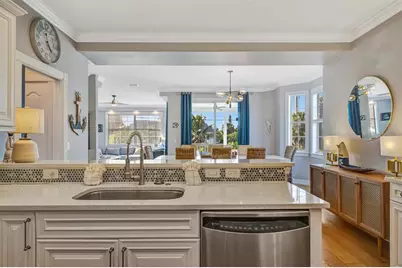 303 58th Street, Holmes Beach, FL 34217 - Photo 15