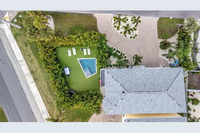 303 58th Street, Holmes Beach, FL 34217 - Photo 83