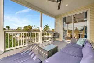 303 58th St, Holmes Beach, FL 34217 - Photo 35