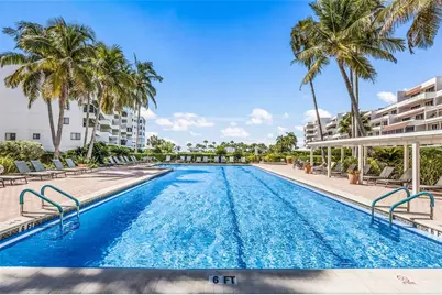 1425 Gulf Of Mexico Drive #408, Longboat Key, FL 34228 - Photo 41