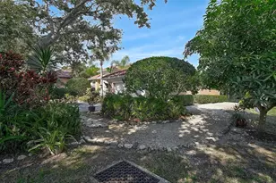 919 Tranquility Cir, Osprey, FL 34229 - Photo 7