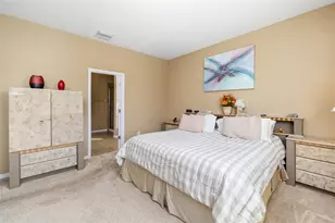 8168 36th St E, Sarasota, FL 34243 - Photo 21