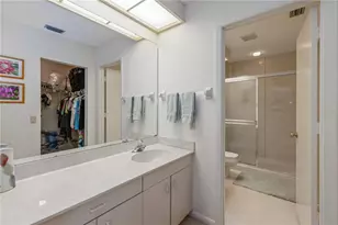 4727 Winslow Beacon, Sarasota, FL 34235 - Photo 29