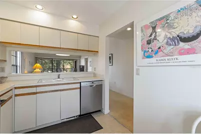 4727 Winslow Beacon #10, Sarasota, FL 34235 - Photo 23