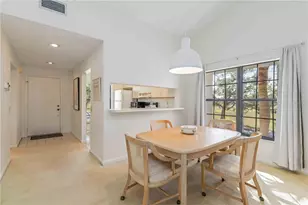 4727 Winslow Beacon, Sarasota, FL 34235 - Photo 7