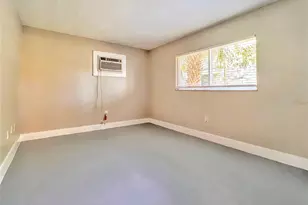 1090 Cocoanut Ave, Sarasota, FL 34236 - Photo 7