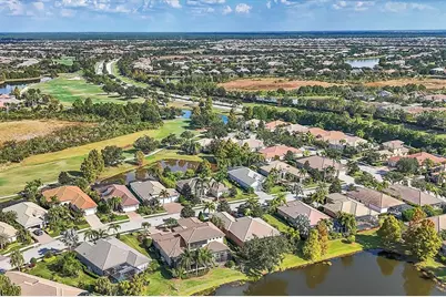 7833 Valderrama Way, Lakewood Ranch, FL 34202 - Photo 43