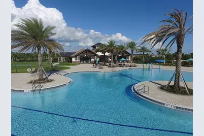 7833 Valderrama Way, Lakewood Ranch, FL 34202 - Photo 55