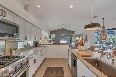 4505 Camino Real, Sarasota, FL 34231 - Photo 19