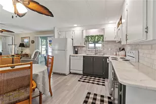 214 Leisure Way, Palmetto, FL 34221 - Photo 13