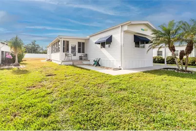 214 Leisure Way, Palmetto, FL 34221 - Photo 3