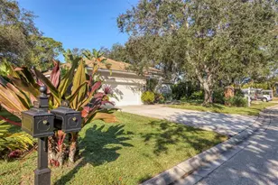 104 Park Trace Blvd, Osprey, FL 34229 - Photo 3