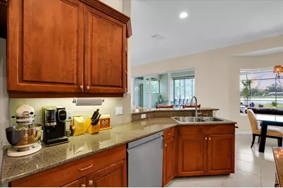 3336 Lakeside Circle, Parrish, FL 34219 - Photo 17