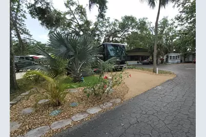 3300 26th Avenue E #127, Bradenton, FL 34208 - Photo 5