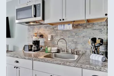 7150 N Tamiami Trail #S611, Sarasota, FL 34243 - Photo 25