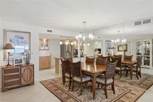 1750 Benjamin Franklin Dr, Sarasota, FL 34236 - Photo 9