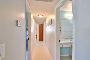 305 67th St, Holmes Beach, FL 34217 - Photo 19