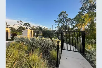 8074 Saint Kitts Circle, Englewood, FL 34224 - Photo 13