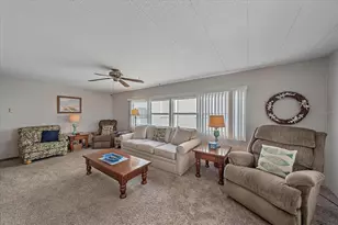 220 Bimini Dr, Palmetto, FL 34221 - Photo 23