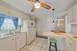 220 Bimini Dr, Palmetto, FL 34221 - Photo 27