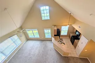 5611 Bidwell Pkwy, Sarasota, FL 34233 - Photo 3