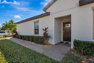 17003 Clear Cork Dr, Wimauma, FL 33598 - Photo 7