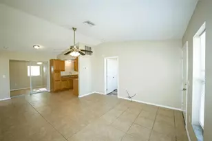 207 Periwinkle Rd, Venice, FL 34293 - Photo 3