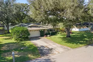 1812 48th St W, Bradenton, FL 34209 - Photo 3