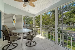 1225 Siesta Bayside Dr, Sarasota, FL 34242 - Photo 31