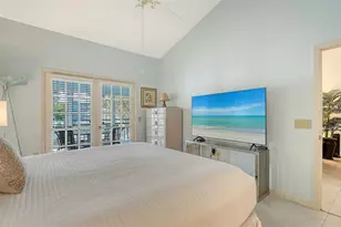 1225 Siesta Bayside Dr, Sarasota, FL 34242 - Photo 27