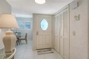 1225 Siesta Bayside Dr, Sarasota, FL 34242 - Photo 19