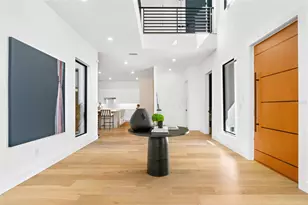 2177 Sunnyside Pl, Sarasota, FL 34239 - Photo 5