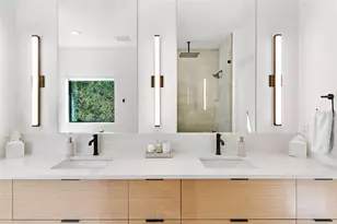 2177 Sunnyside Pl, Sarasota, FL 34239 - Photo 47