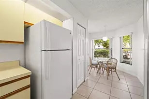 4325 46th Ave W, Bradenton, FL 34210 - Photo 7