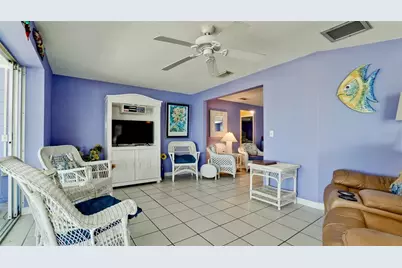 627 Concord Lane, Holmes Beach, FL 34217 - Photo 13