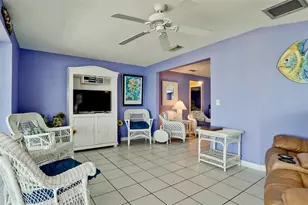 627 Concord Ln, Holmes Beach, FL 34217 - Photo 13
