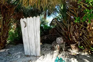 627 Concord Ln, Holmes Beach, FL 34217 - Photo 19