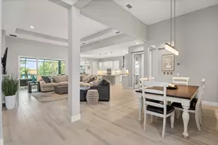 8281 Grande Shores Dr, Sarasota, FL 34240 - Photo 9