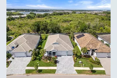 8281 Grande Shores Drive, Sarasota, FL 34240 - Photo 5