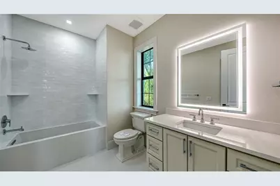 656 Tropical Circle, Sarasota, FL 34242 - Photo 45