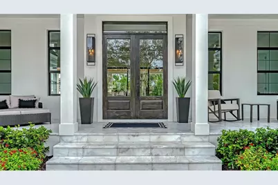 656 Tropical Circle, Sarasota, FL 34242 - Photo 5