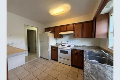 2507 Terry Lane, Sarasota, FL 34231 - Photo 3