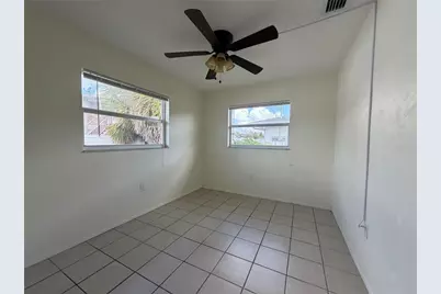2507 Terry Lane, Sarasota, FL 34231 - Photo 9