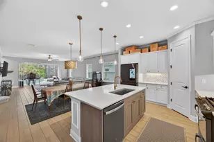 10610 Crooked Crk Ct, Parrish, FL 34219 - Photo 5